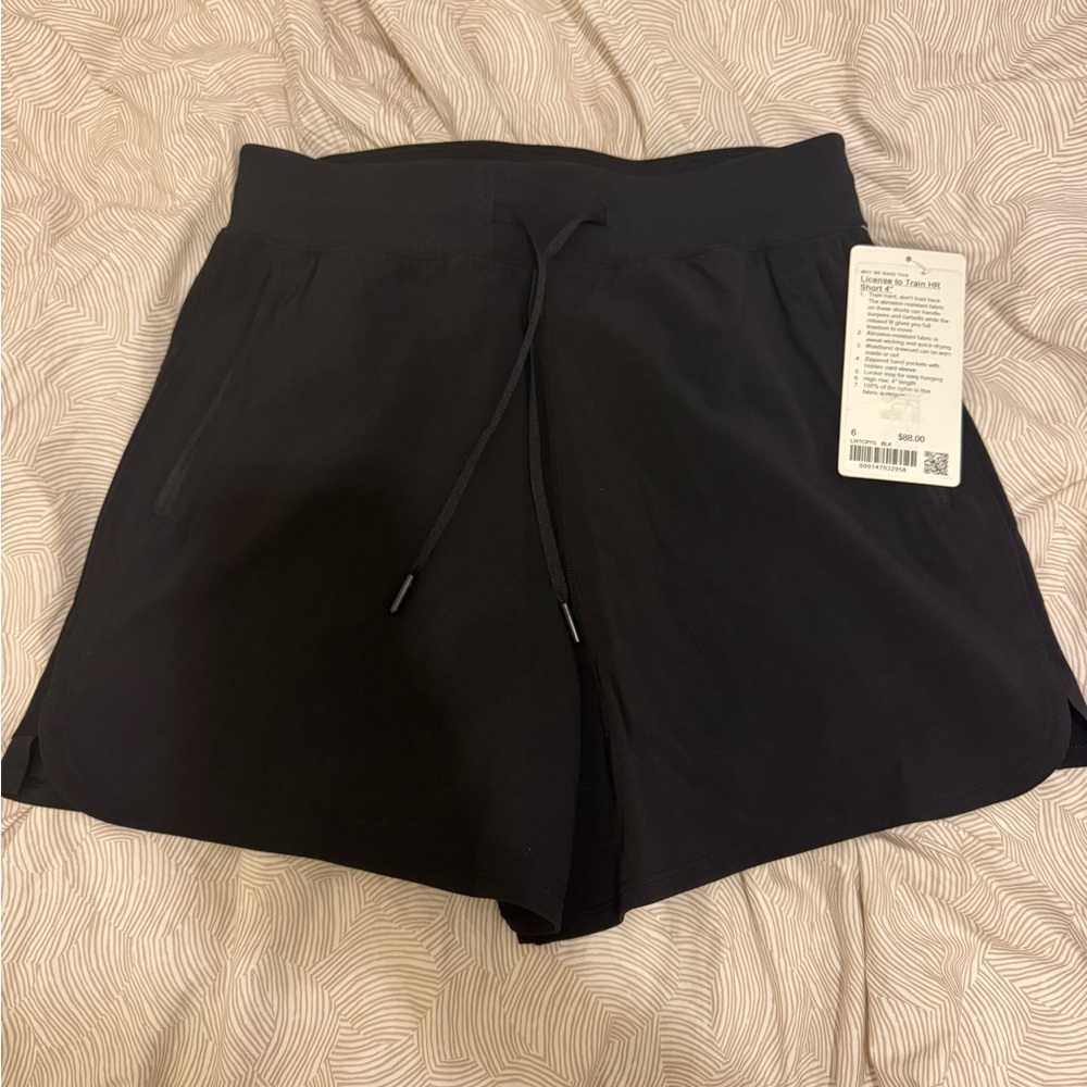 Lululemon Black License to Train HR Short 4”
